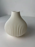 Vase Ondulé Frangi Genève — rouge bordeaux seul