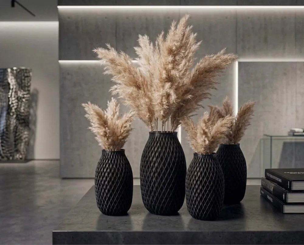 Composition de vases Treillage noirs avec fleurs séchées