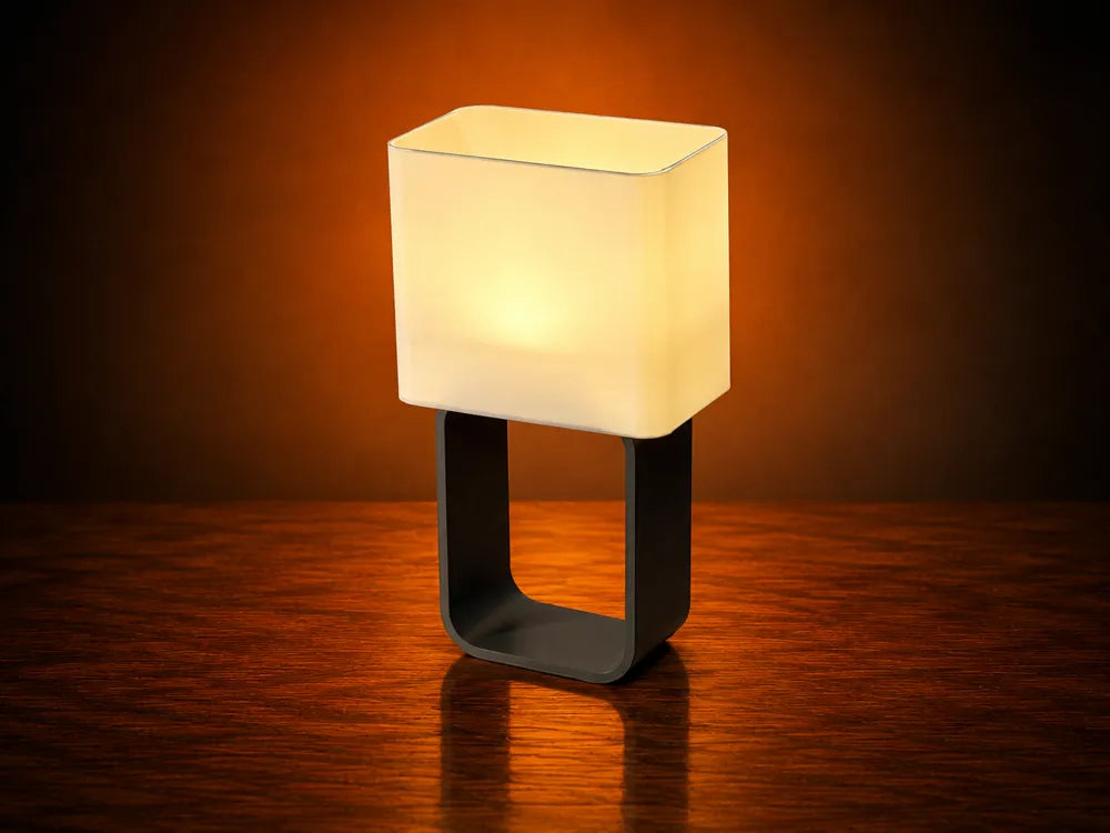 Luminaire Cadre au pied foncé ouvert et abat-jour clair rectangulaire